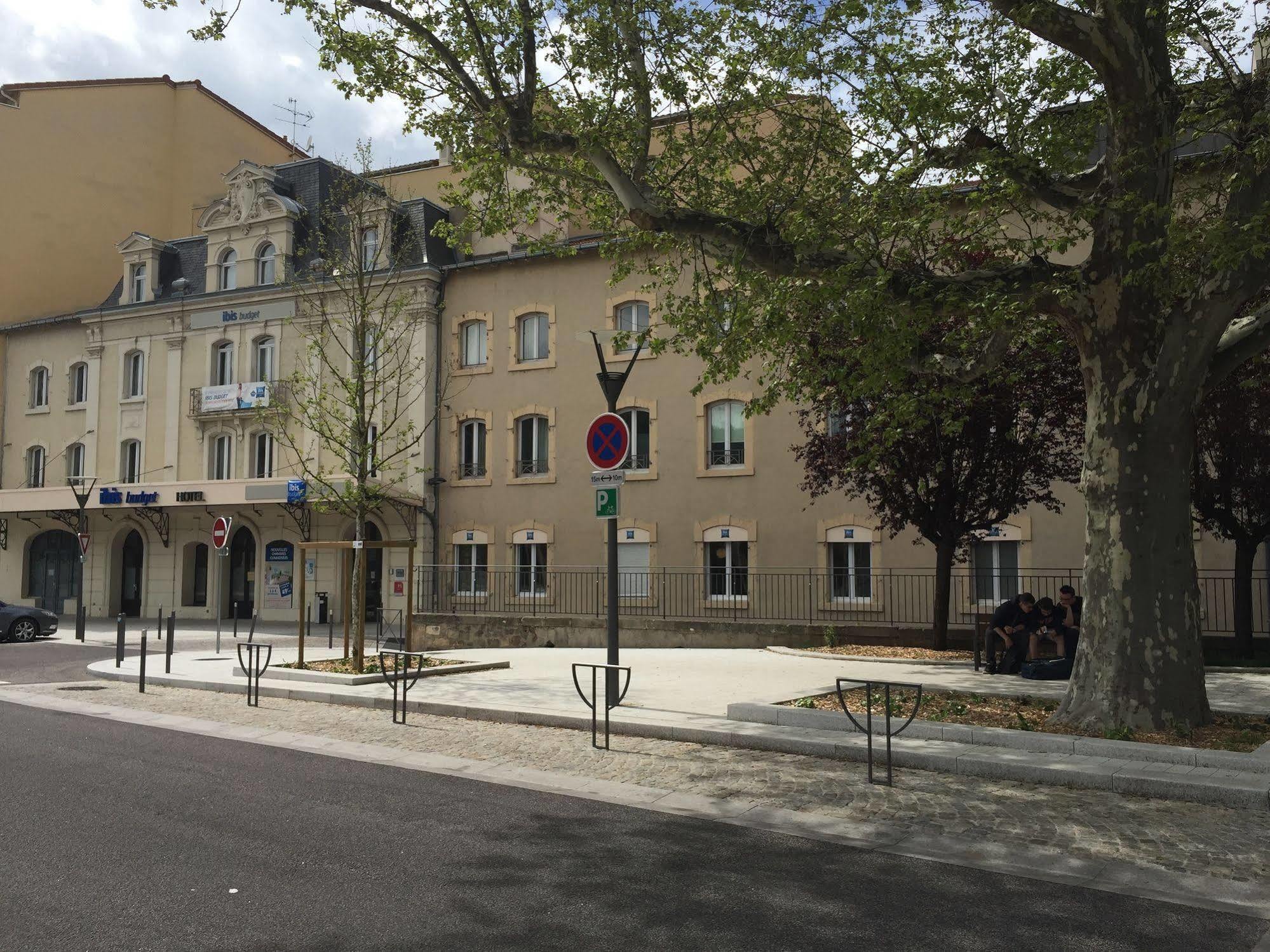 勒皮恩沃莱宜必思快捷酒店 Le Puy-en-Velay 外观 照片